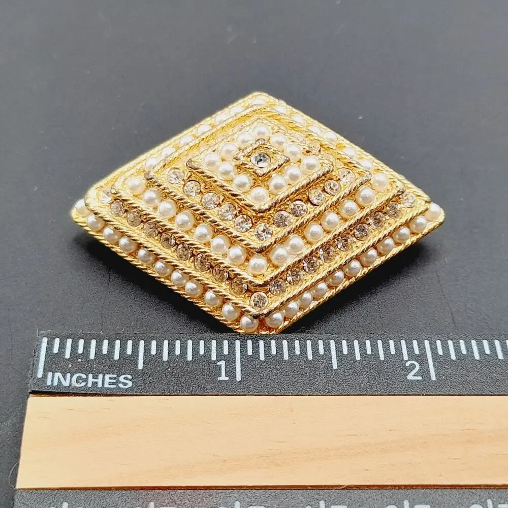 Vintage Rhinestone Faux Pearl Diamond Shaped Brooch Gold Tone Pin - 2 1/4 Inches